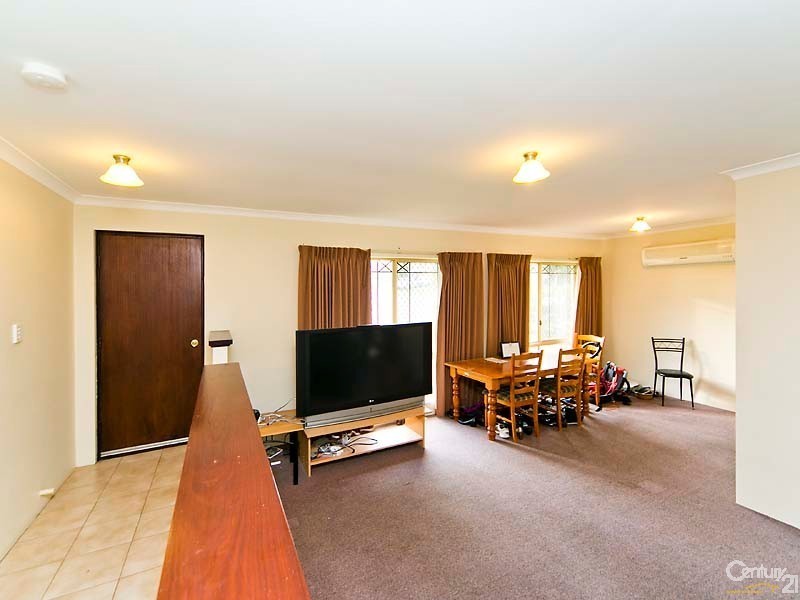 10 Lenswood Retreat, Clarkson WA 6030