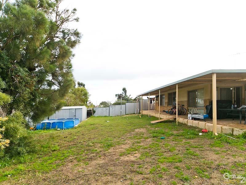 10 Lenswood Retreat, Clarkson WA 6030