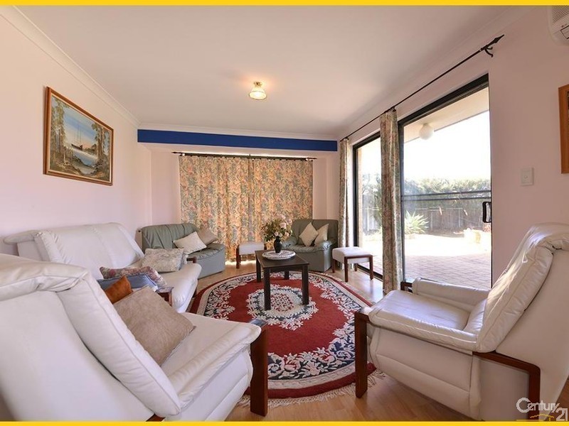 9 Bowen Lane, Mindarie WA 6030