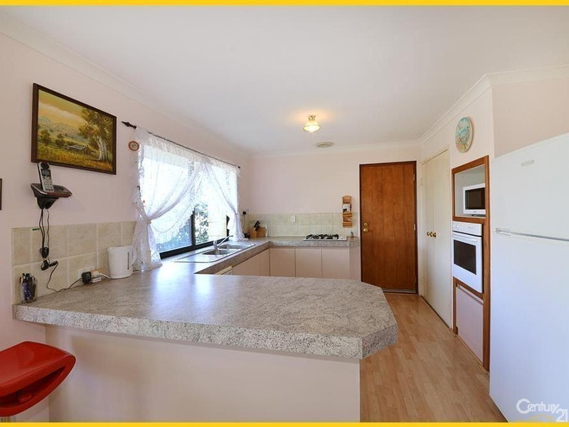 9 Bowen Lane, Mindarie WA 6030