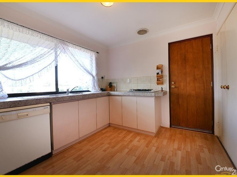 9 Bowen Lane, Mindarie WA 6030