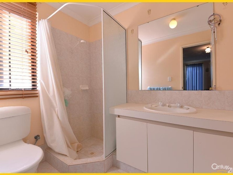 9 Bowen Lane, Mindarie WA 6030