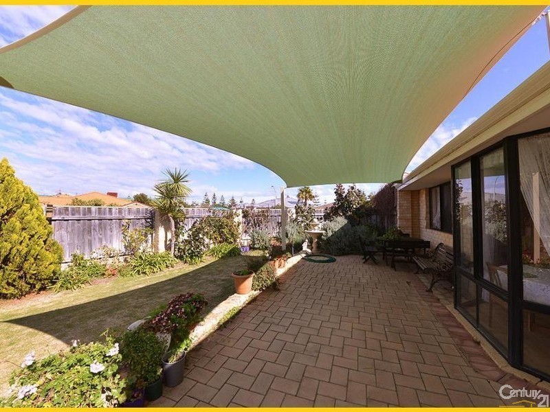 9 Bowen Lane, Mindarie WA 6030