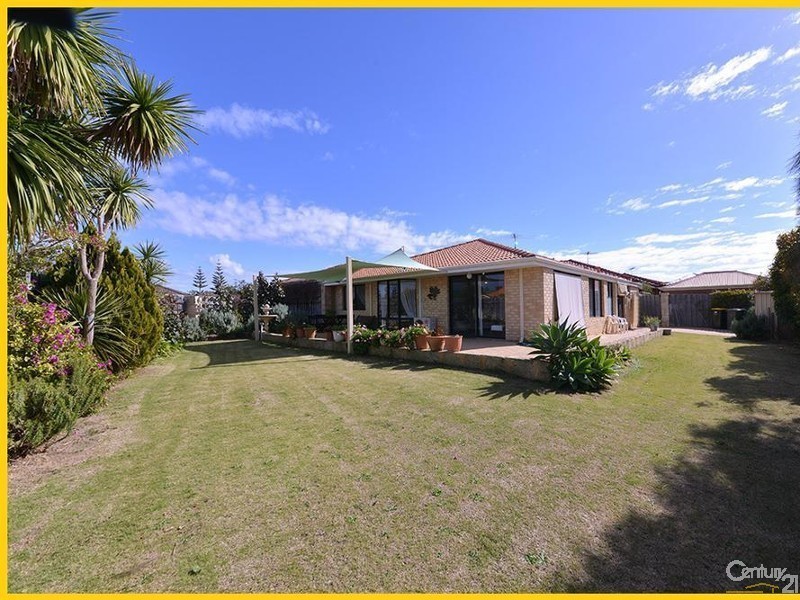 9 Bowen Lane, Mindarie WA 6030