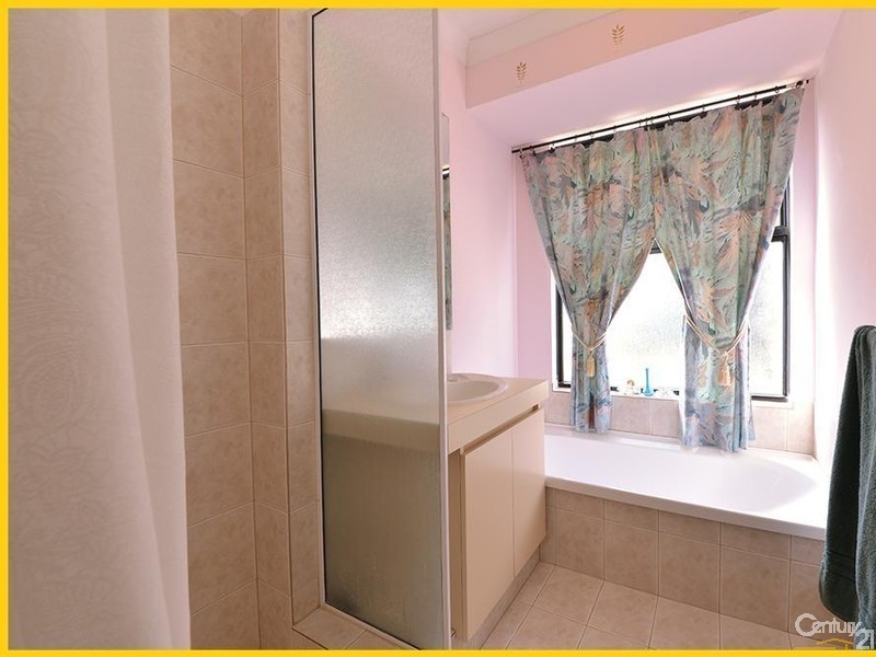 9 Bowen Lane, Mindarie WA 6030