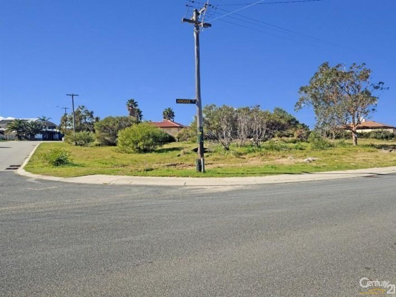 35 Mindarie Drive, Quinns Rocks WA 6030