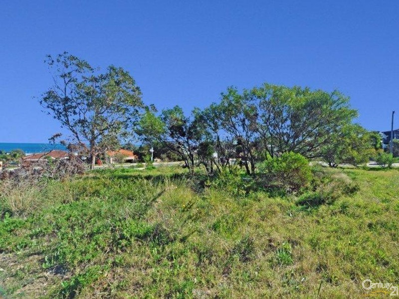 35 Mindarie Drive, Quinns Rocks WA 6030