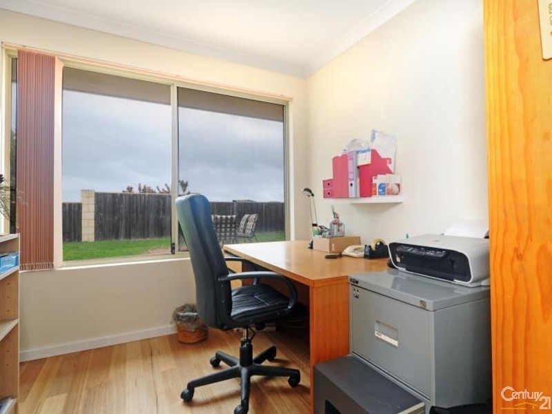 53 Limetree Circuit, Mindarie WA 6030