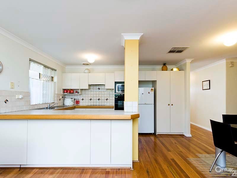 43 Palermo Court, Merriwa WA 6030