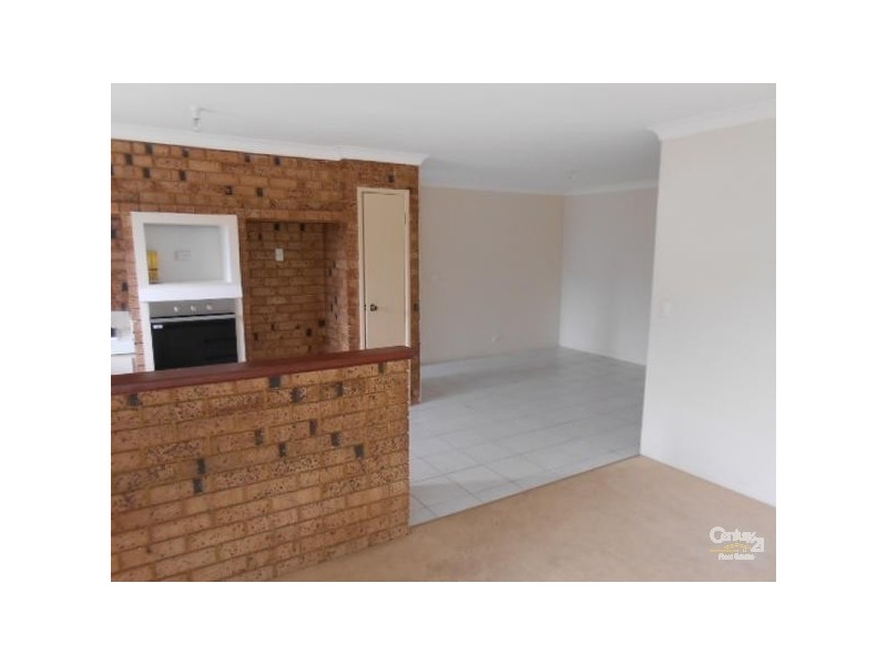 27 Meadow Place, Quinns Rocks WA 6030