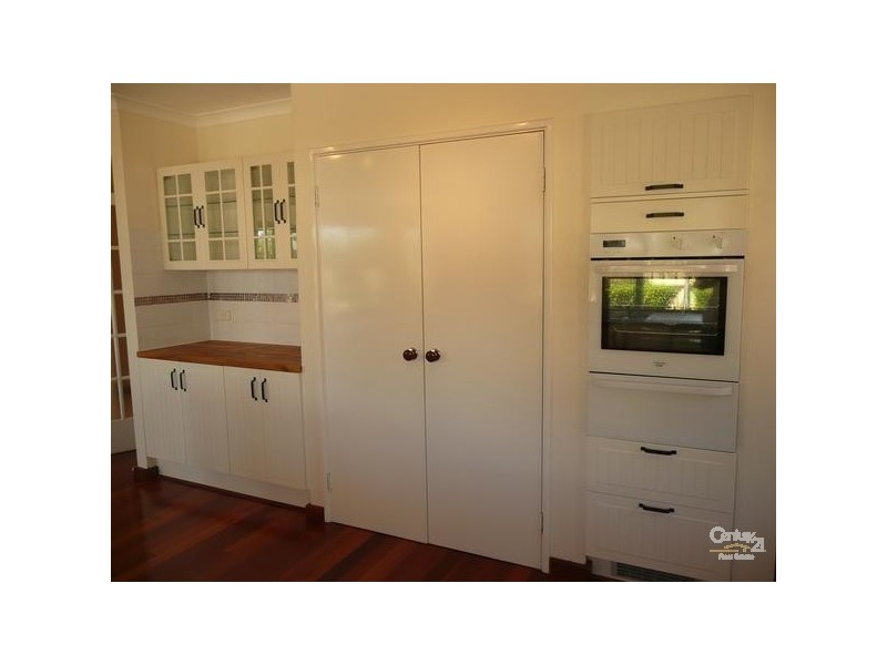 2 Rochester Drive, Mindarie WA 6030