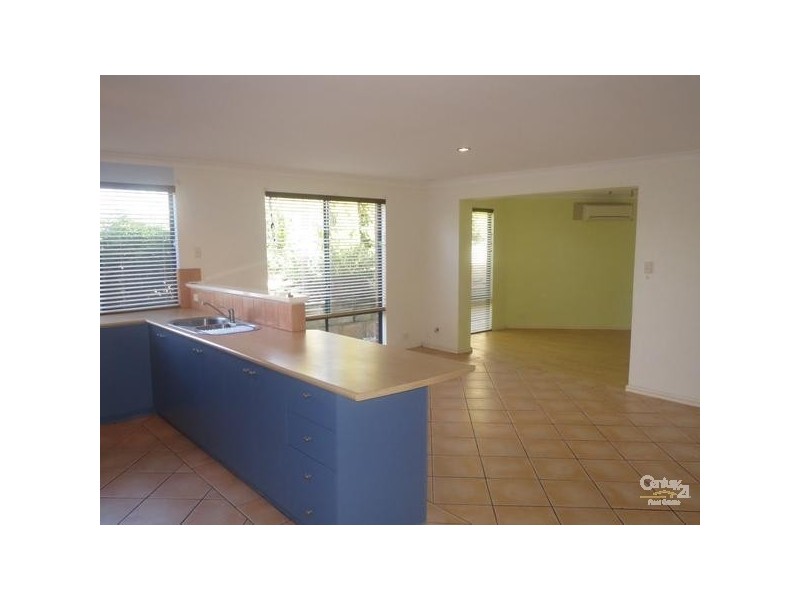 33 Waring Green, Clarkson WA 6030
