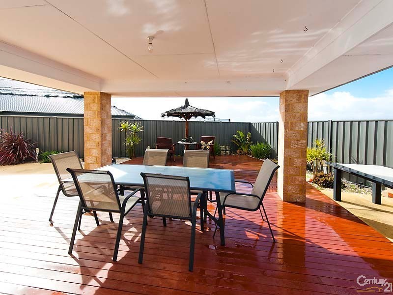 11 Saxicola Road, Banksia Grove WA 6031