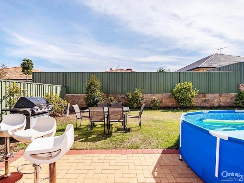 25 Sugarloaf Close, Merriwa WA 6030