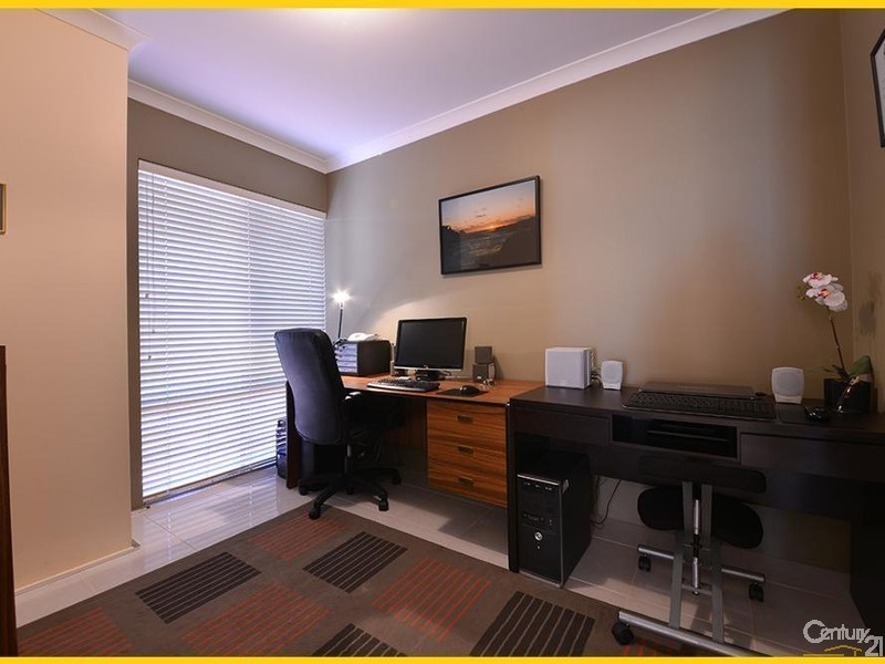 11 Marin Parade, Mindarie WA 6030