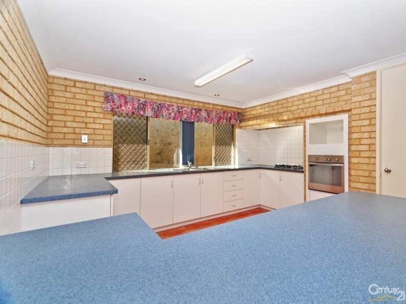 5 Essex Court, Quinns Rocks WA 6030