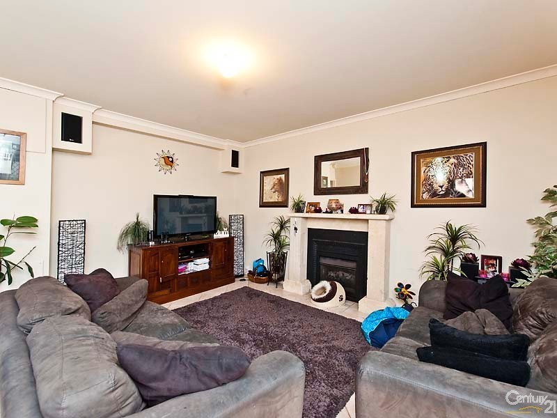 76 Cristobal Crescent, Mindarie WA 6030