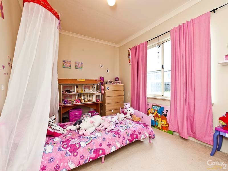 76 Cristobal Crescent, Mindarie WA 6030