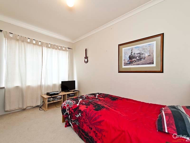 76 Cristobal Crescent, Mindarie WA 6030