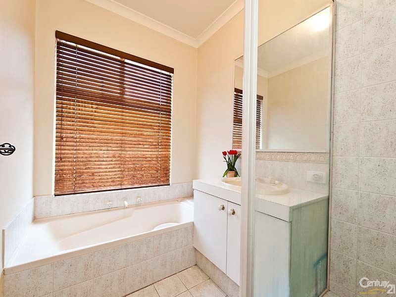 76 Cristobal Crescent, Mindarie WA 6030