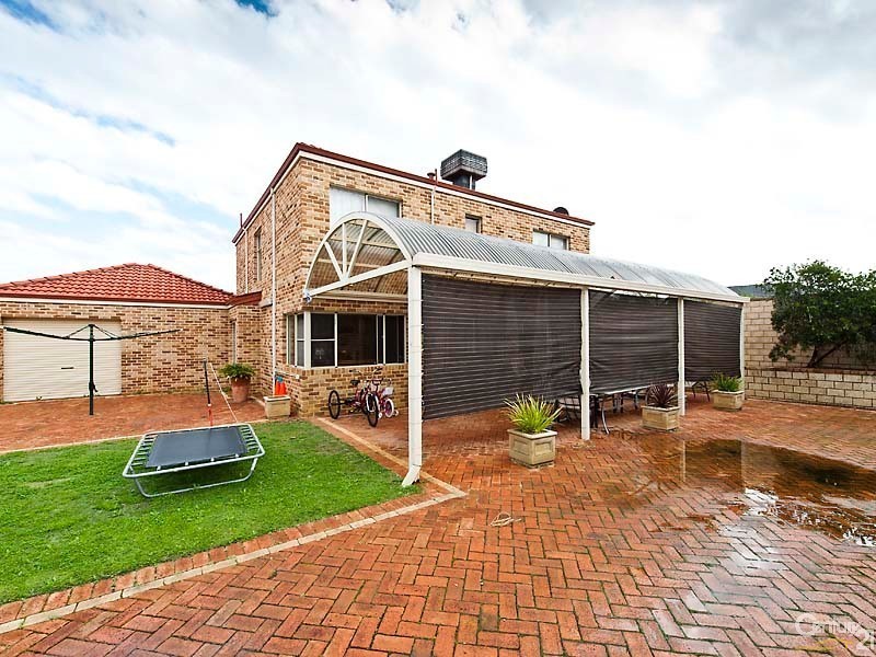 76 Cristobal Crescent, Mindarie WA 6030