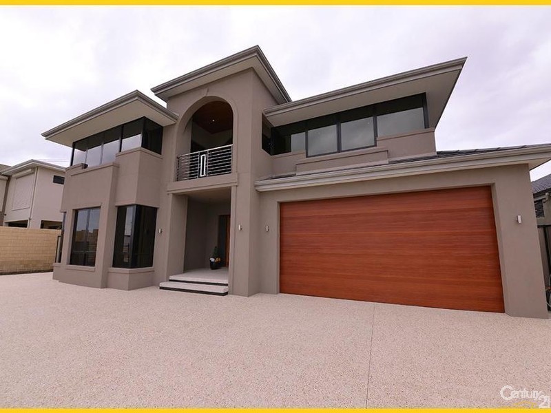 14 Yarmouth Road, Jindalee WA 6036