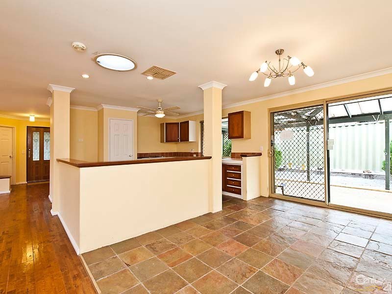 6 Eldon Close, Merriwa WA 6030