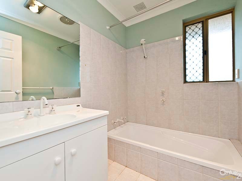 6 Eldon Close, Merriwa WA 6030