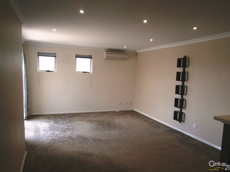 8 Tambelyn Street, Clarkson WA 6030