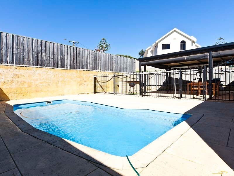 22 Camira Way, Quinns Rocks WA 6030