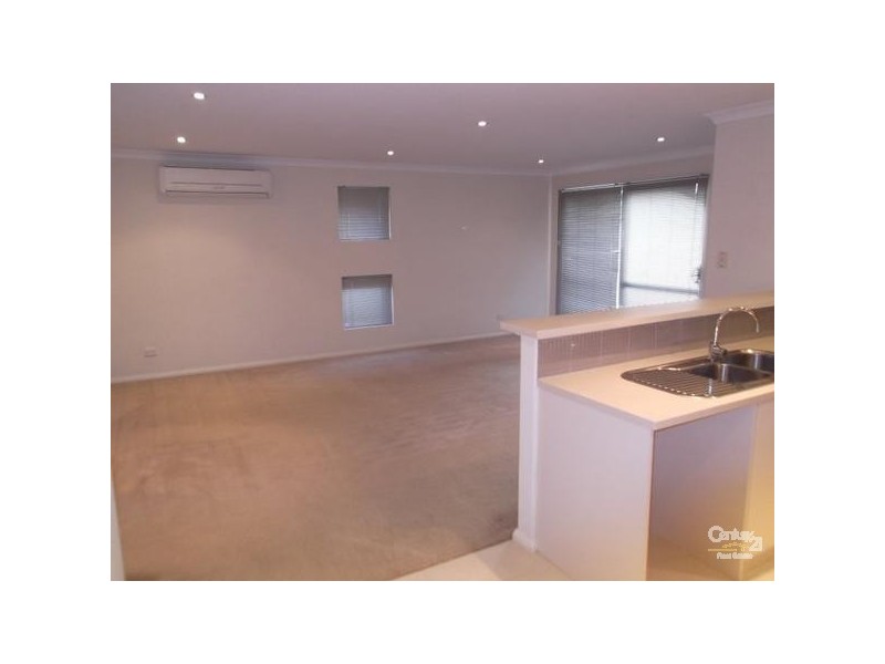 7 Tambelyn Street, Clarkson WA 6030