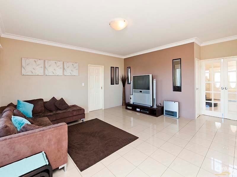 3 Sierra Key, Mindarie WA 6030