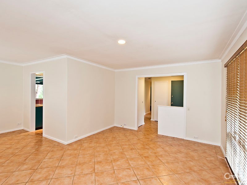 12 Wanbrow Way, Duncraig WA 6023