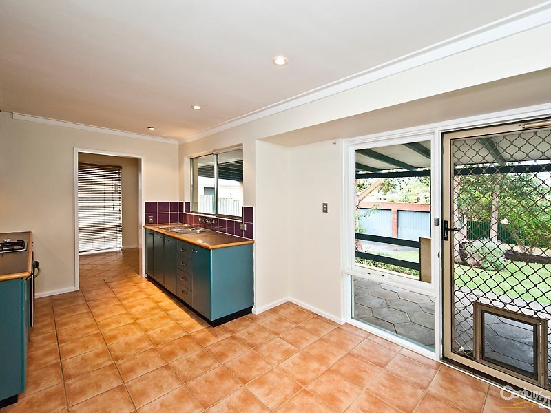 12 Wanbrow Way, Duncraig WA 6023