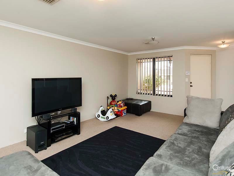 18 Ferry Way, Quinns Rocks WA 6030
