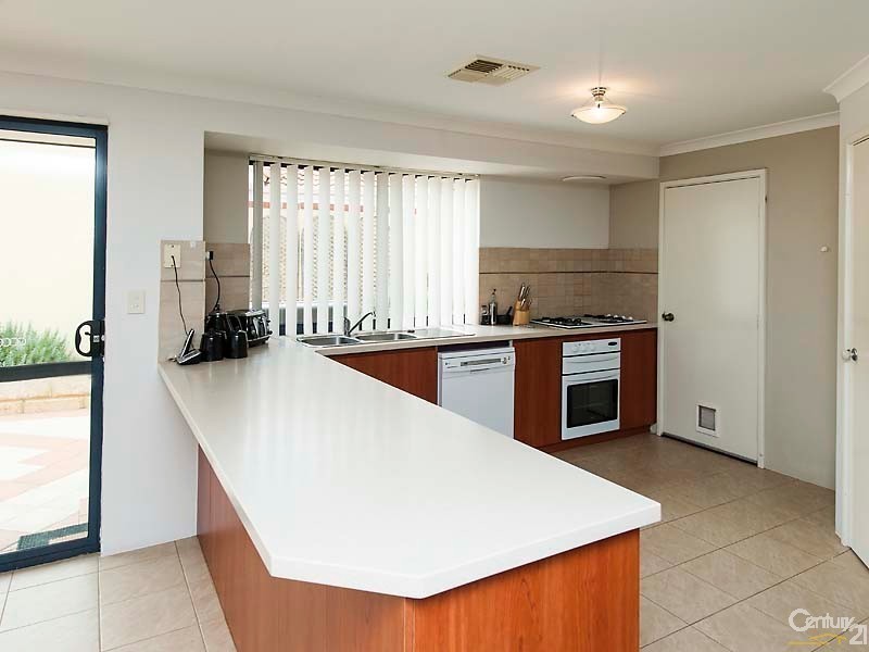 18 Ferry Way, Quinns Rocks WA 6030