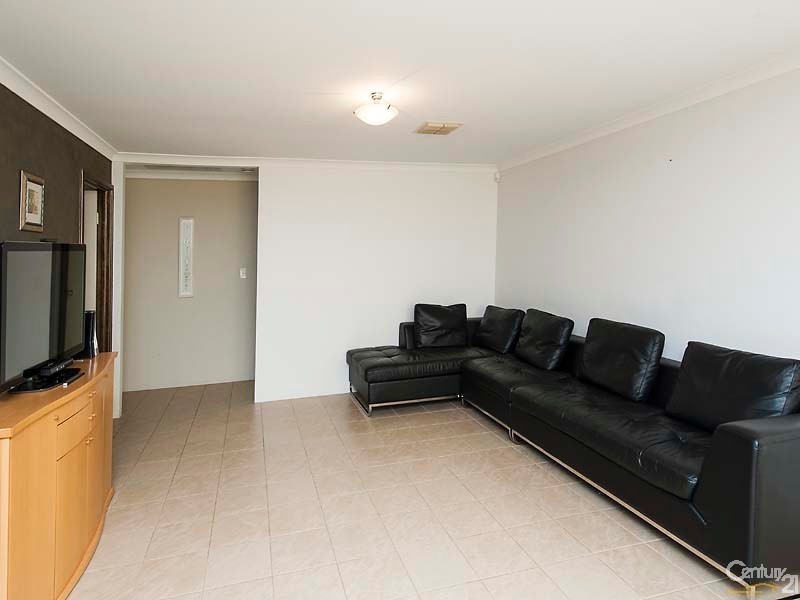 18 Ferry Way, Quinns Rocks WA 6030