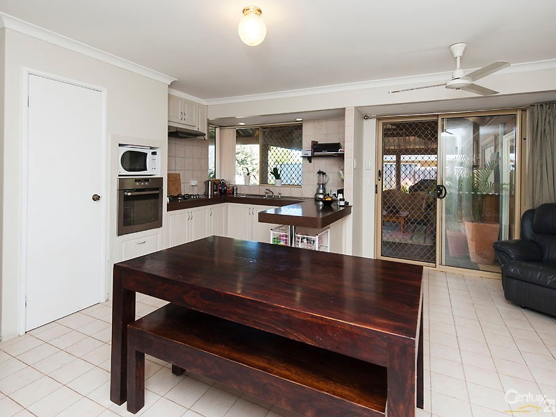 16 Newcap Place, Merriwa WA 6030