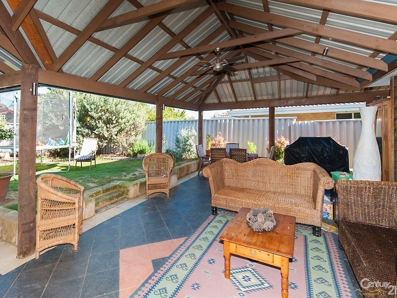 16 Newcap Place, Merriwa WA 6030