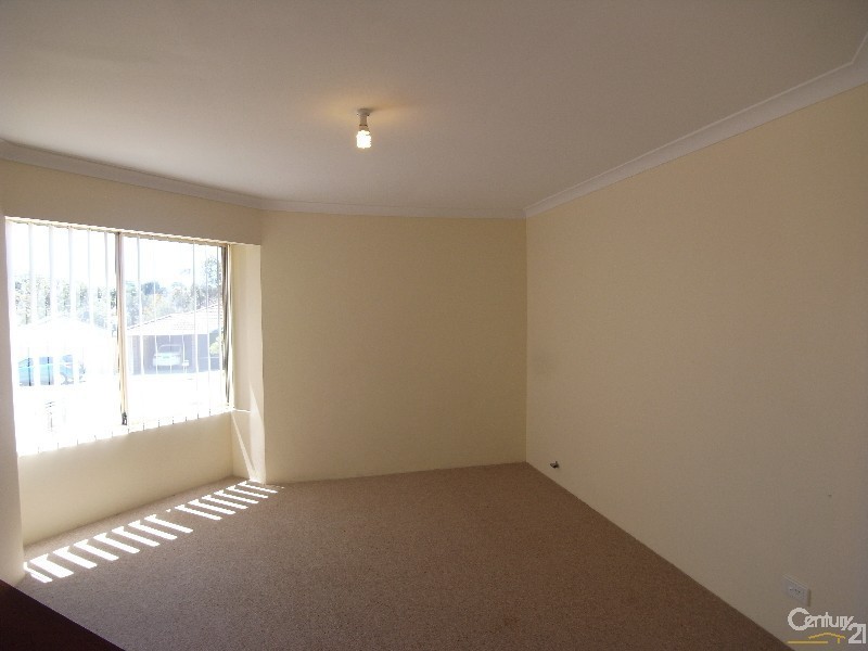 12 Danaher Mews, Clarkson WA 6030