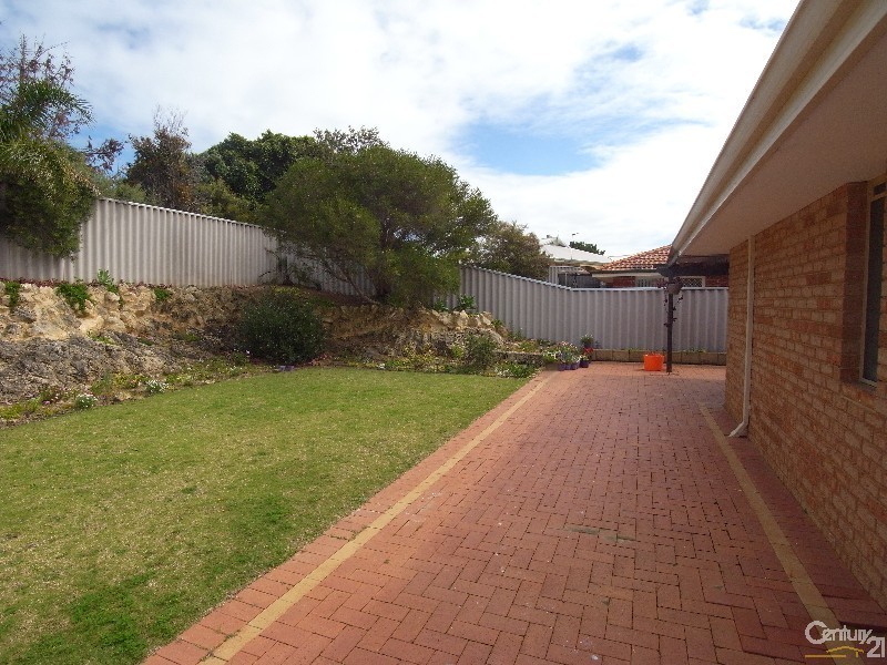 12 Danaher Mews, Clarkson WA 6030