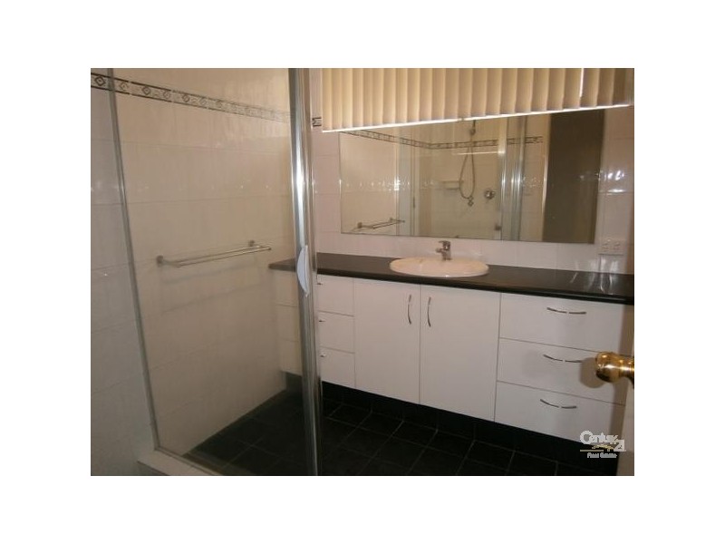 10 Woonan Street, Wanneroo WA 6065