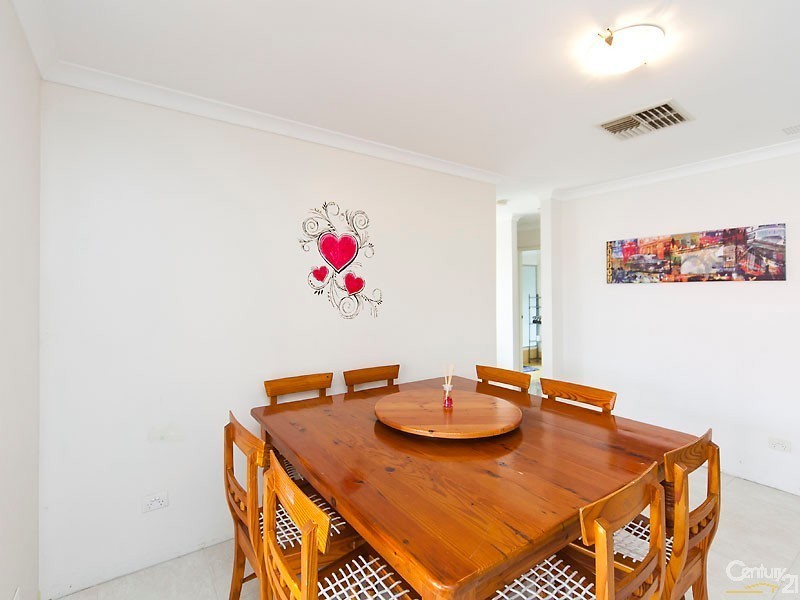 5 Leveque Ramble, Ridgewood WA 6030