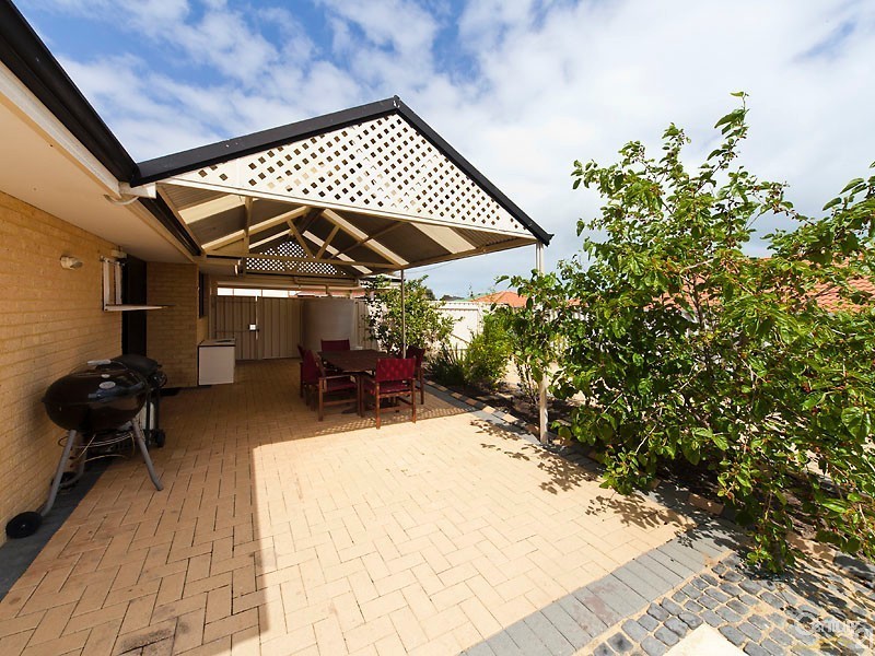 5 Leveque Ramble, Ridgewood WA 6030