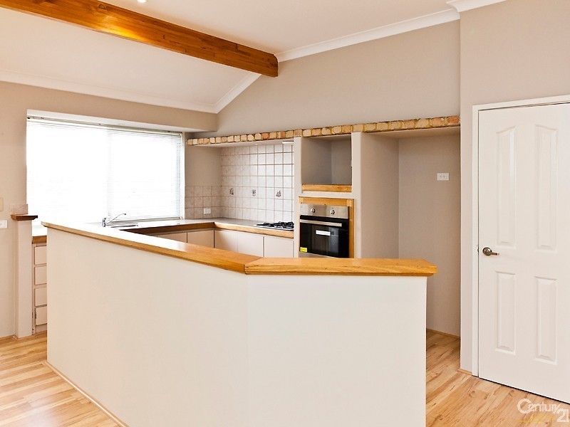 12 Maltara Loop, Quinns Rocks WA 6030