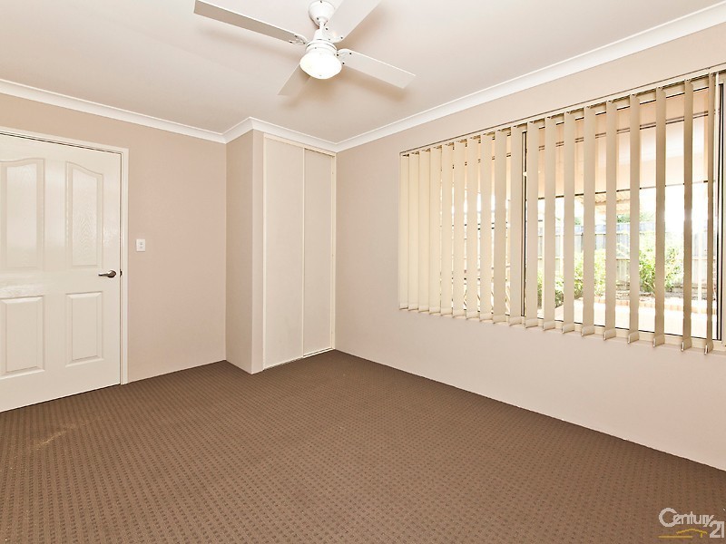 12 Maltara Loop, Quinns Rocks WA 6030