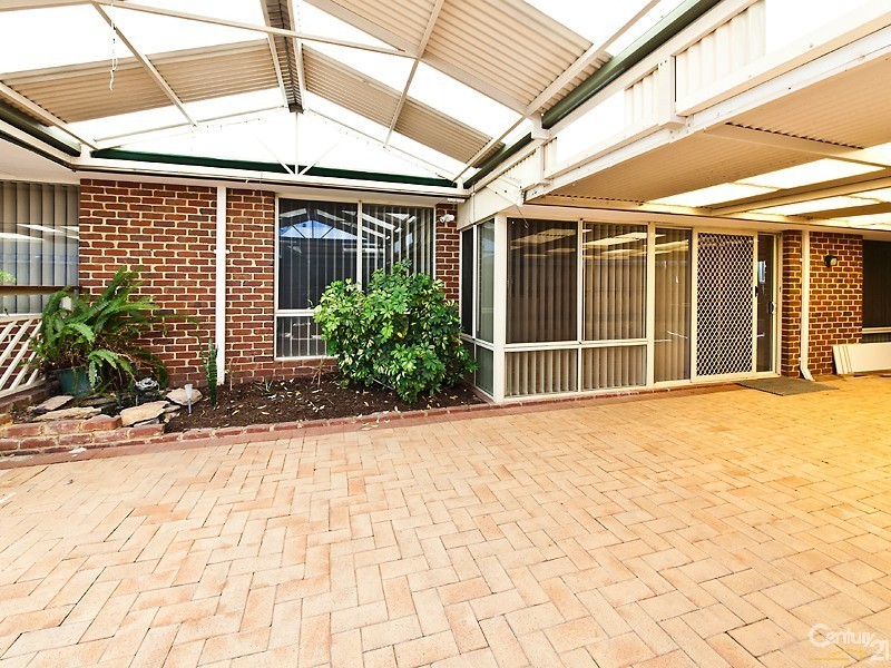 12 Maltara Loop, Quinns Rocks WA 6030