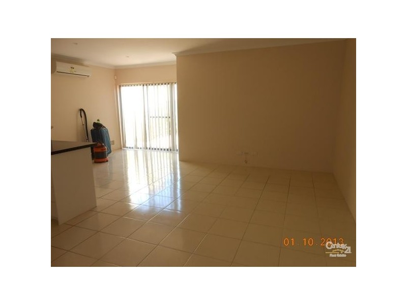 Unit 4/35 Hidden Valley Retreat, Clarkson WA 6030