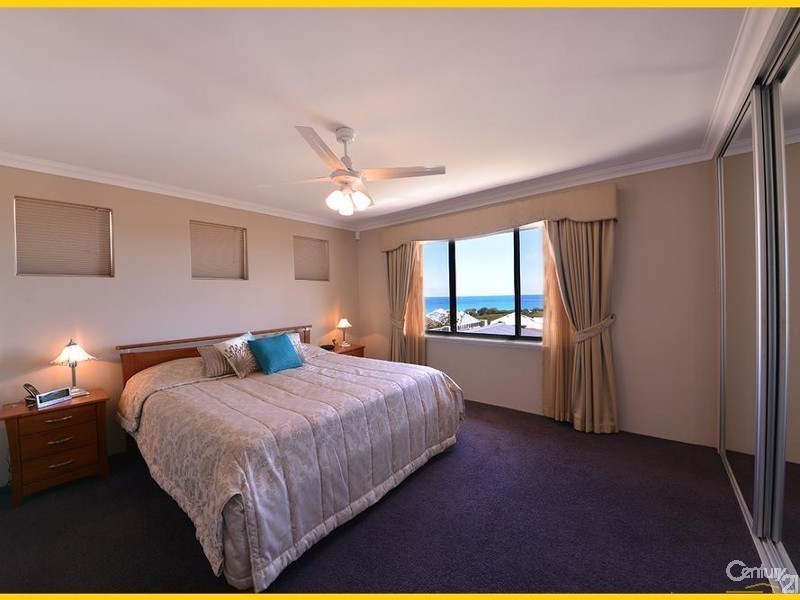 23 Lena Pass, Mindarie WA 6030