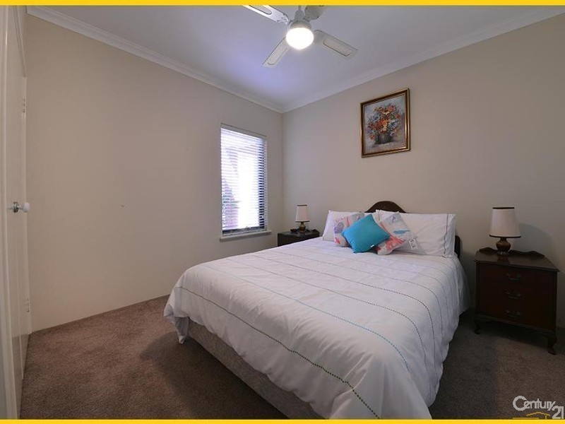 23 Lena Pass, Mindarie WA 6030